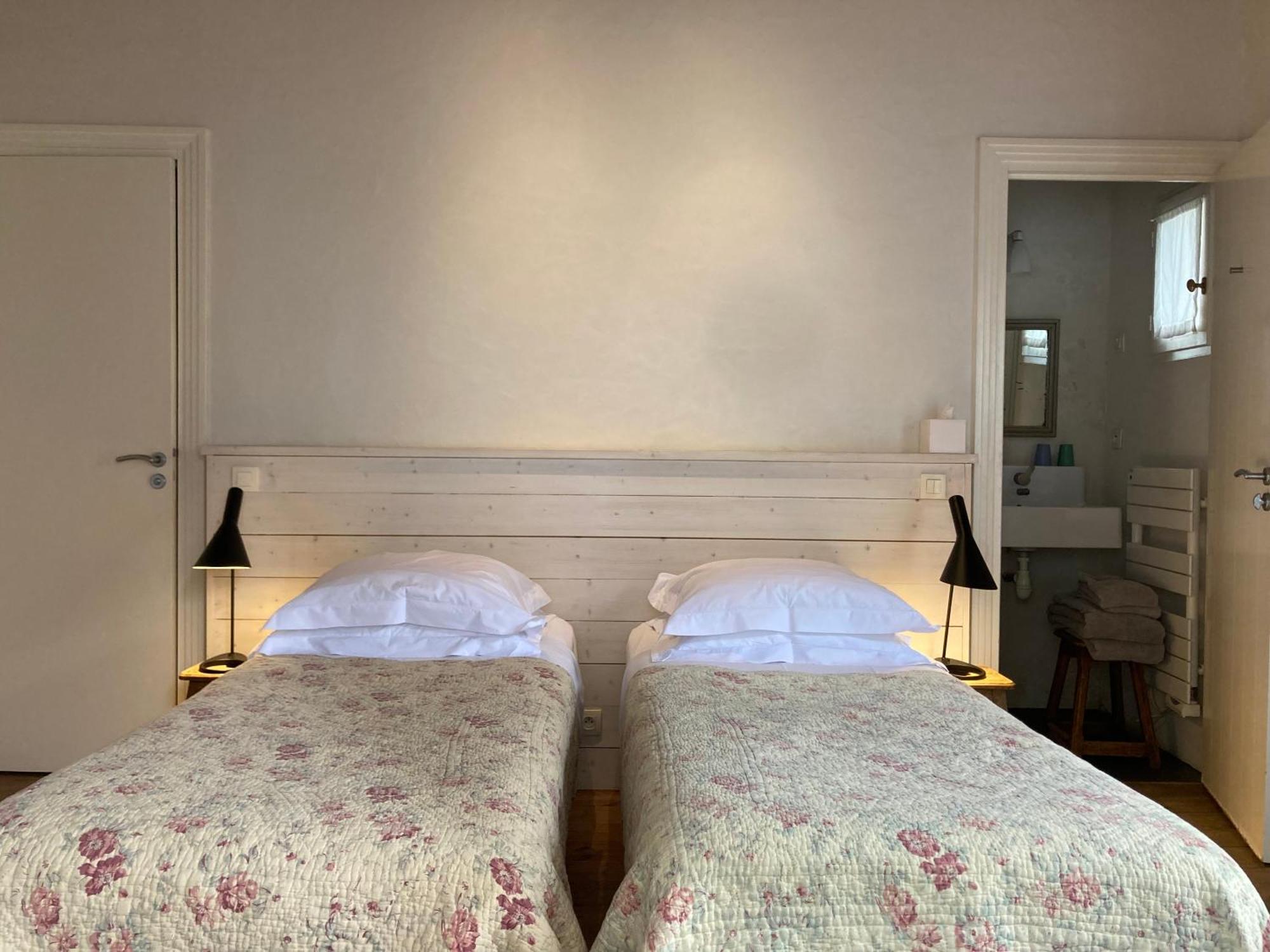 Hotel Le Senechal Арс-эн-Рэ Экстерьер фото